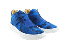 Load image into Gallery viewer, Camouflage Printed Suede Sneakers Carrucci