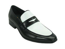 Load image into Gallery viewer, Carrucci Two Tone Penny Loafer

